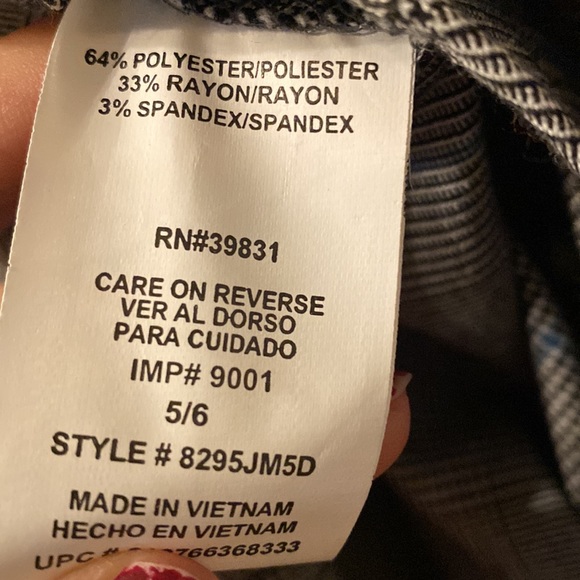 My Michelle plaid blazer and skirt business set size 5/6 - Picture 9 of 10